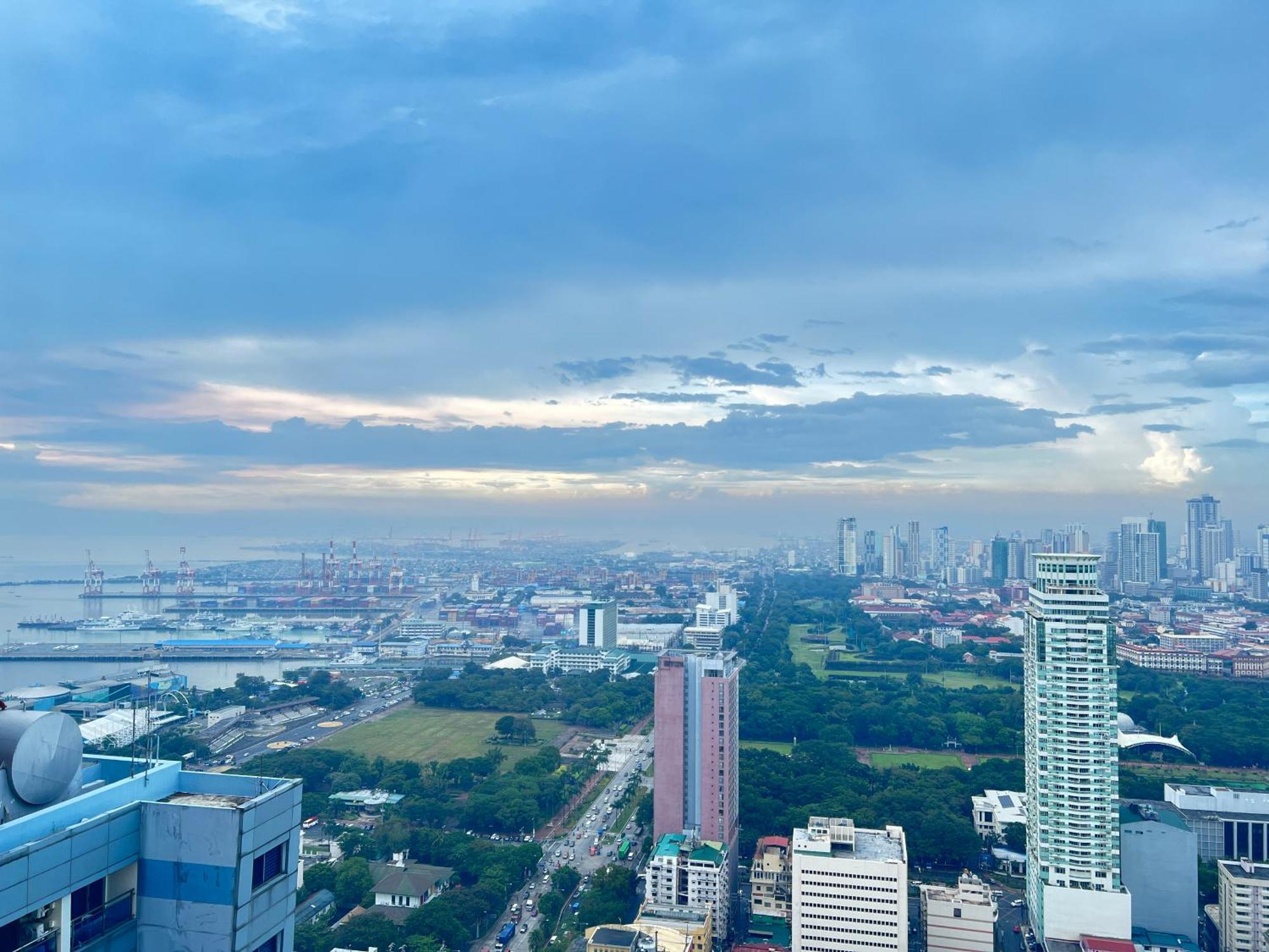 Dreamy Sunset Bay Aparthotel Manila Exterior foto